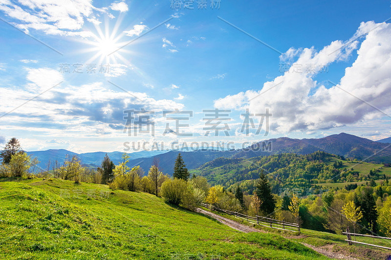 令人惊叹的山区乡村景观