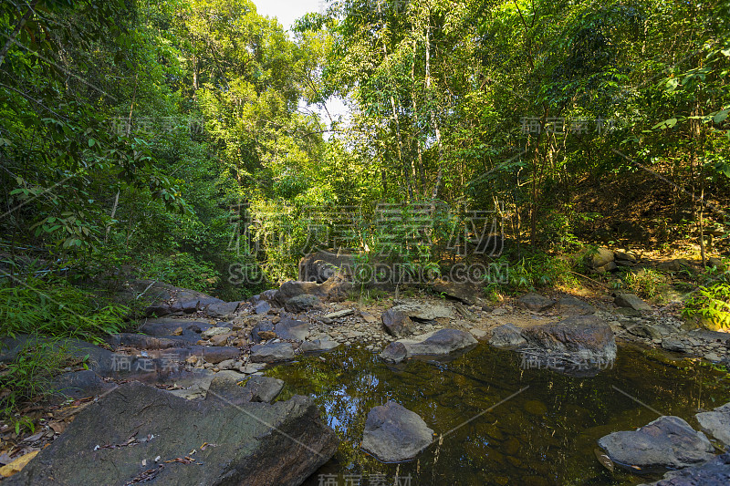 Klong Nonsi瀑布，Koh Chang,Trat。