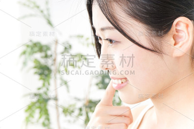 有魅力的女人美丽形象