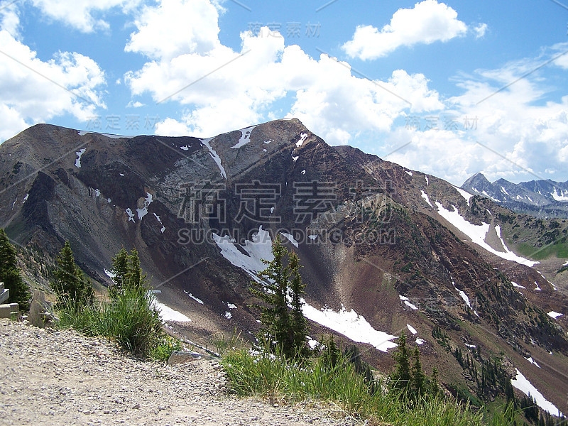 雪鸟犹他州Wasatch山景隐藏山峰美国