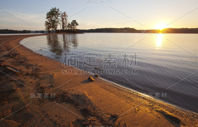 诺曼湖