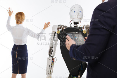 有才华的聪明人控制着实验