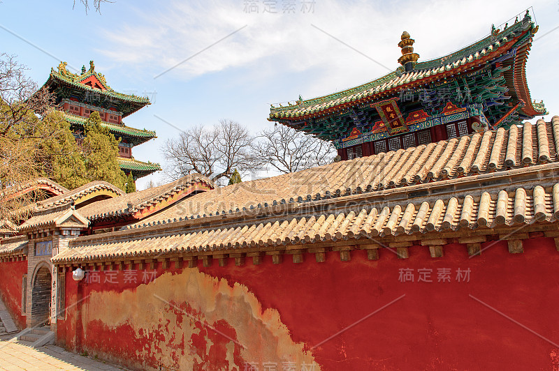 在正宗少林寺(少林寺)的宝塔，一个禅宗佛教寺庙。联合国教科文组织世界遗产