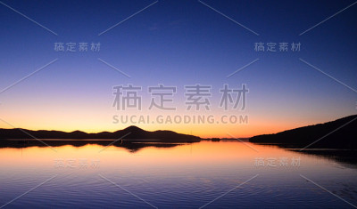日落地平线