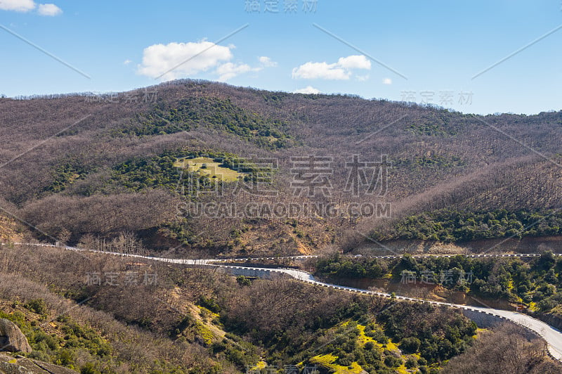 希腊塞萨利的迈特拉山脉。联合国教科文组织世界遗产名录