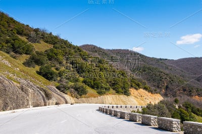 希腊塞萨利的迈特拉山脉。联合国教科文组织世界遗产名录