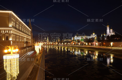 克里姆林宫和索菲斯卡雅堤岸夜景，莫斯科，俄罗斯