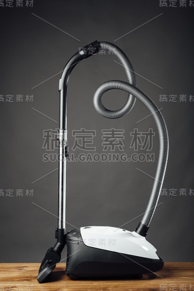 真空吸尘器