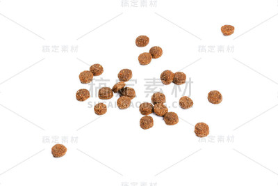 干猫粮孤立的白色背景特写俯视图