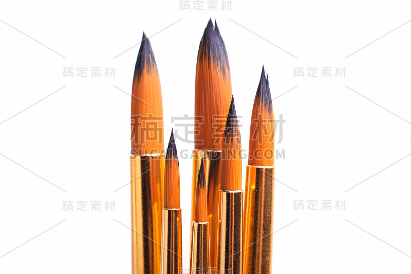 一套新的艺术画笔