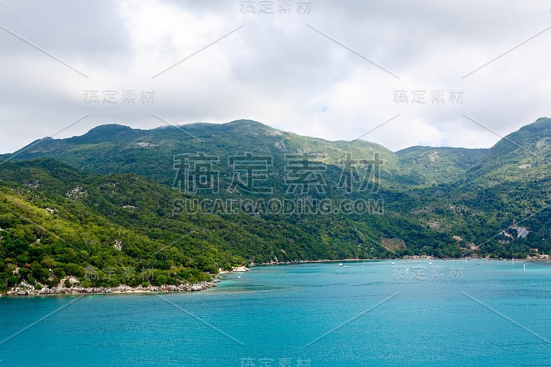 海滩和热带度假胜地，拉巴达岛，海地。