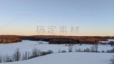 雪地上的日落(图4)