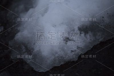 雪温暖的冬天