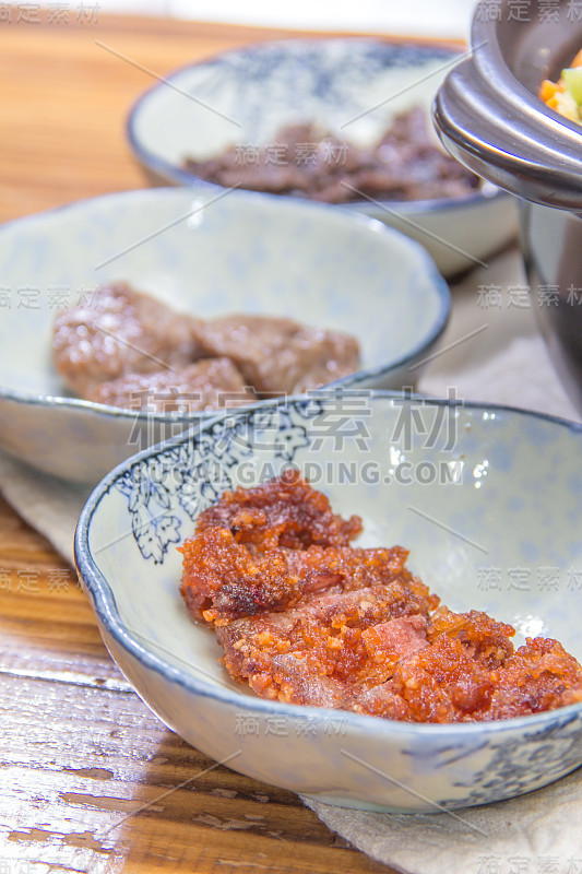 生猪肉或火腿
