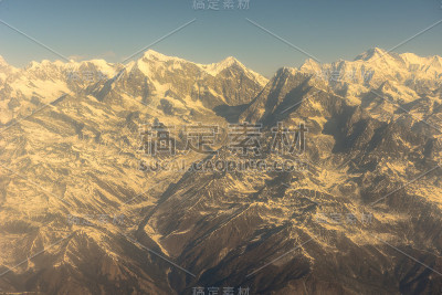 喜马拉雅山山脊鸟瞰图尼泊尔
