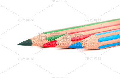 三个彩色铅笔
