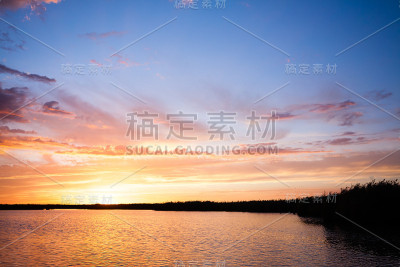 落日水