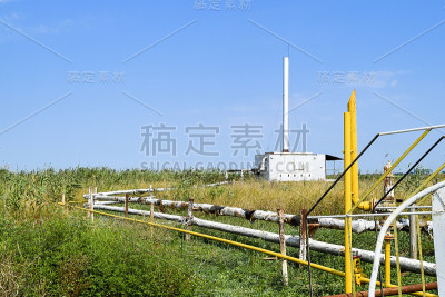 油液乳化液的初步分离和加热站。油气田的设备。