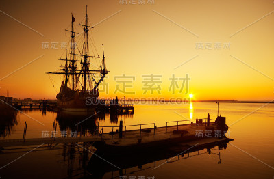 旧船