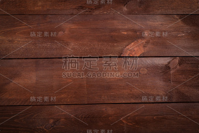 天然棕色木桌，地板，天花板，家具，墙壁