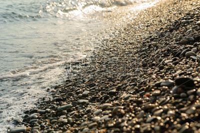 黑海海岸线上的日落在阿布哈兹