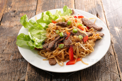 牛肉炒面