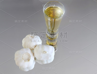 大蒜和酒精。