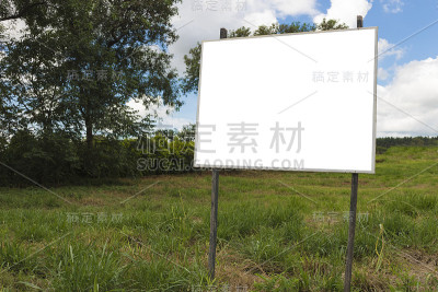 广告牌-乡村地区的空广告牌