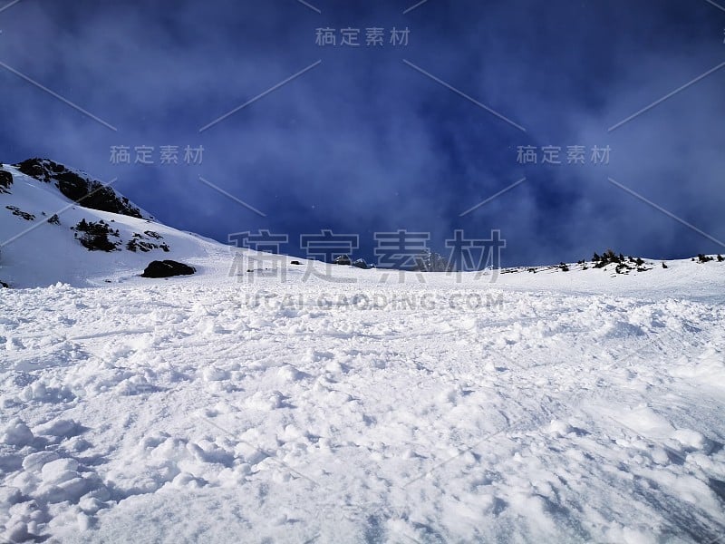 法国夏蒙尼，勃朗山，高山，滑雪，滑雪板，旅游，旅游，度假，美丽的雪冬天