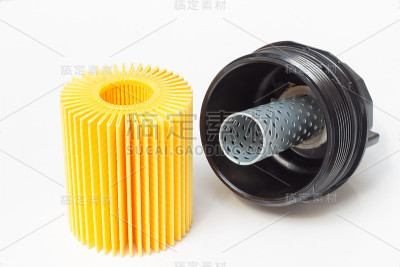 插入带外壳的发动机机油滤清器