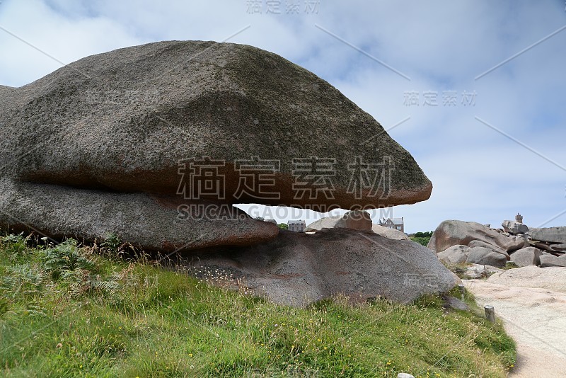 科特德格拉尼特玫瑰， 布列塔尼