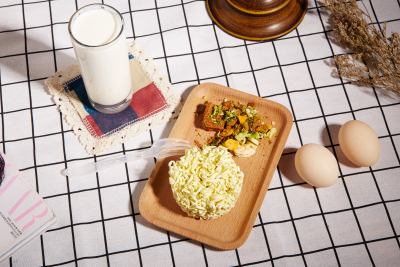 美食系列写实杯面方便面
