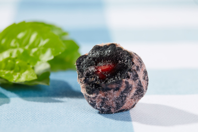美食系列写实腌制梅子