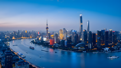 建筑系列傍晚江面东方明珠塔城市建筑群灯光（td）