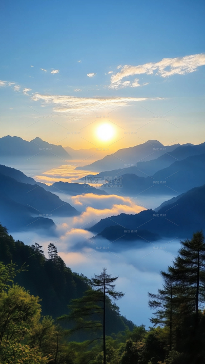 风光系列实景感远山云雾森林温暖日出背景